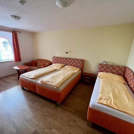 Horsky Hotel Paprsek Старе-Место Номер фото