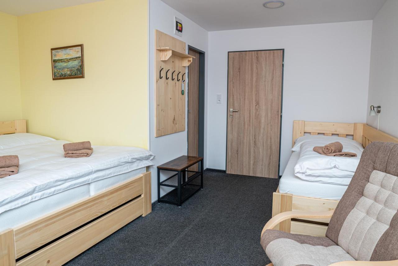 Horsky Hotel Paprsek Старе-Место Экстерьер фото