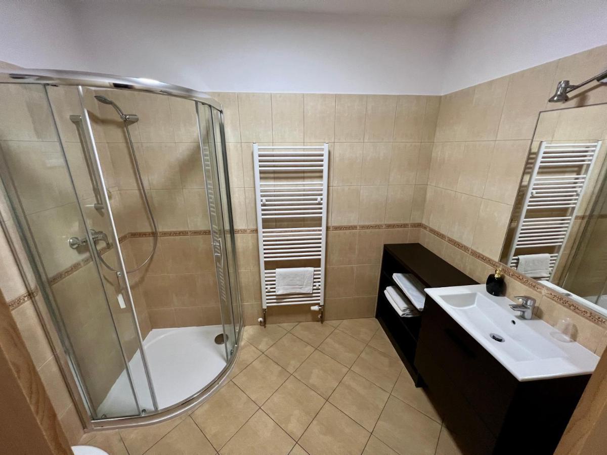 Horsky Hotel Paprsek Старе-Место Экстерьер фото