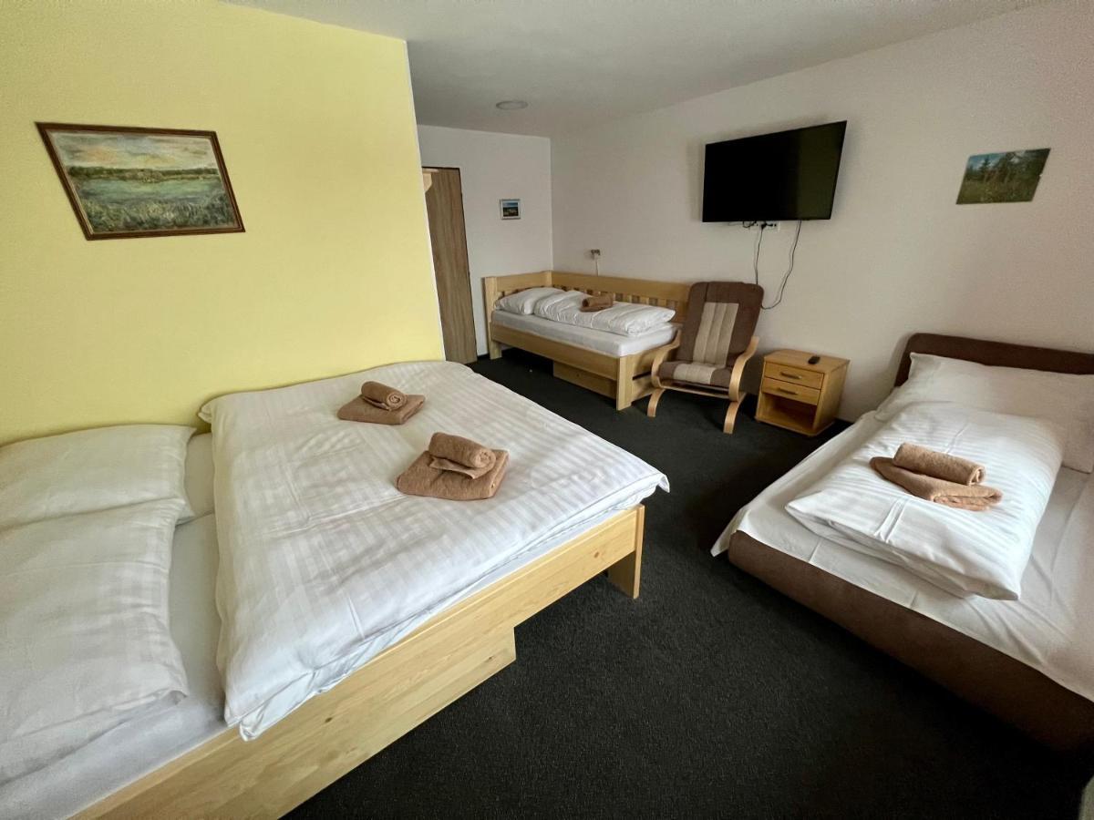 Horsky Hotel Paprsek Старе-Место Экстерьер фото